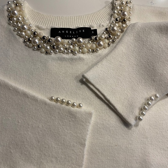 Ladies Angeleye Pearl Beaded Neckline Sweater - As New - Picture 4 of 7